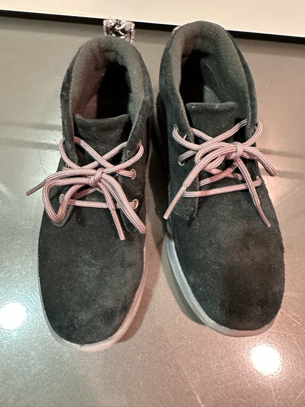UGG Little Boys Boots Size 13